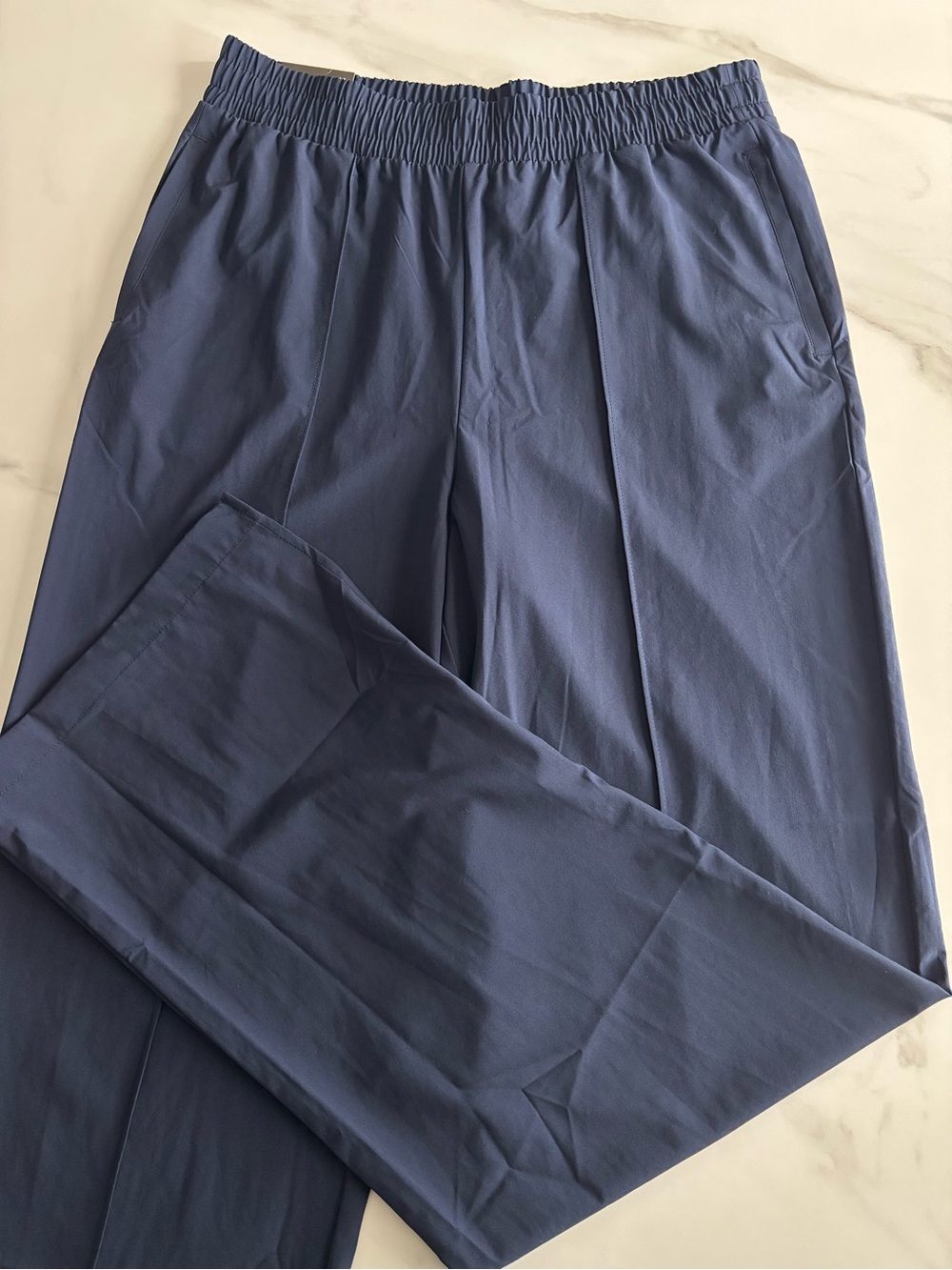 GAP Wide Leg Pants in Navy - Picture 3 of 13